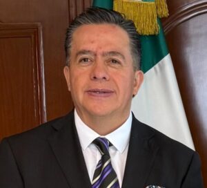 Especialista deslinda a gobierno de Nahle por derrame en Veracruz; señala a Pemex como responsable