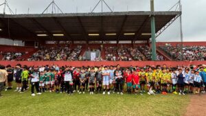 Escuela Jaguares UX ruge con orgullo rumbo al “Mundialito” en Xalapa
