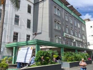 Trabajadores de Salud inician asamblea permanente en Veracruz por falta de insumos y demandas laborales