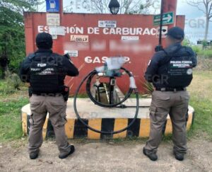 EN CATEO, FGR ASEGURA TRES MIL LITROS DE GAS L.P. EN ACAYUCAN