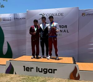 Cierra Veracruz con dos platas en aguas abiertas