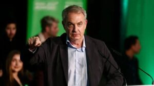 Congelan cuentas a ex presidente de España