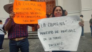 Habitantes de Martínez de la Torre exigen reparación de carreteras