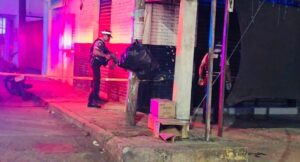 Dos lesionados tras agresión en bar de Tihuatlán