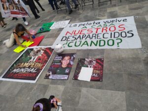 Protesta de colectivos de búsqueda por falta de recursos