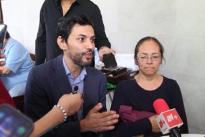 Localizan con vida a adolescente desaparecida en Xalapa