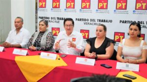 Atentan contra regidora del PT en Tempoal