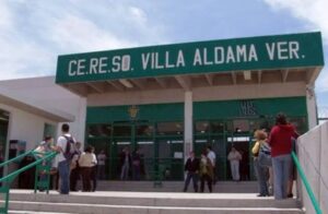 SSPC abre 300 vacantes para penal federal de Villa Aldama; salarios llegan hasta 22 mil pesos