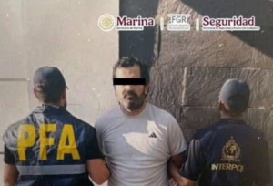 Fernando Farías Laguna, vinculado por huachicol fiscal