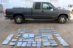 FGR procesa a dos detenidos con armas y 13 mil cartuchos en Las Choapas