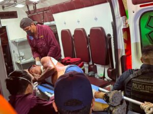Presunta riña pasional deja dos heridos graves en Poza Rica