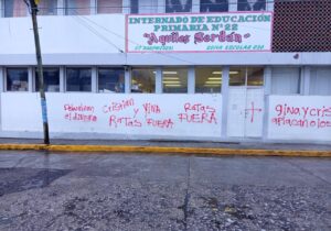 Denuncian presuntas cuotas escolares en internado de Perote