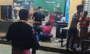 Motociclista dispara contra taquero en Coatzacoalcos