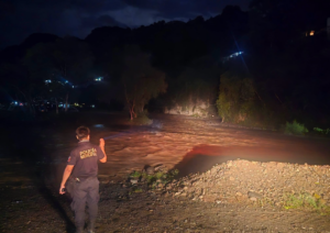 Lluvias provocan derrumbes y una muerte en Veracruz