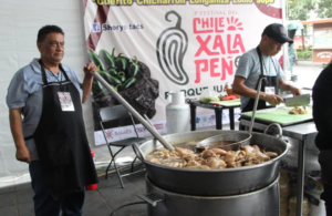 Lluvias no frenan el Festival del Chile Jalapeño en Xalapa
